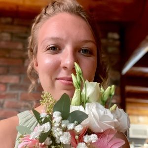 Meet your Posher, Abigail